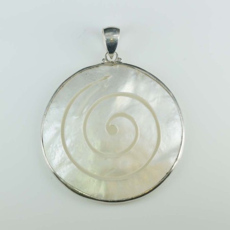 Pendant Round MOP Shell