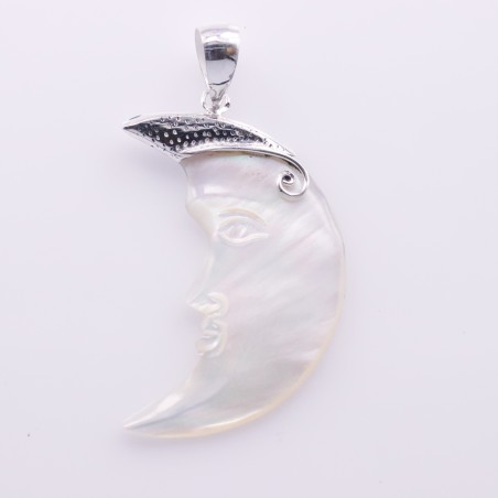 Pendant Moon 20x42mm. Mother of Pearl