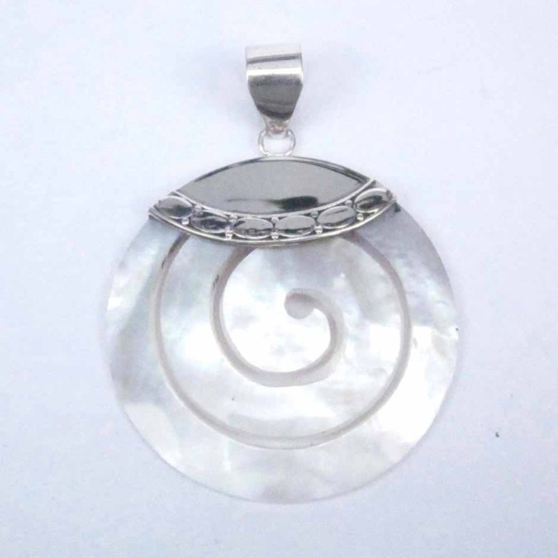 Pend. Round MOP Spiral Shell Pend. Round MOP Spiral Shell