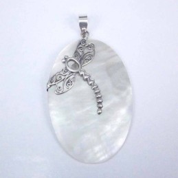 Pend. Oval MOP Shell