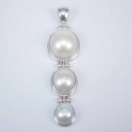 Pend. Round 3 Fresh Water Pearl White color