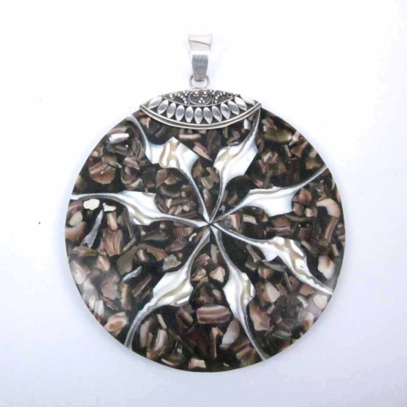 Pendants Round Mix Shell