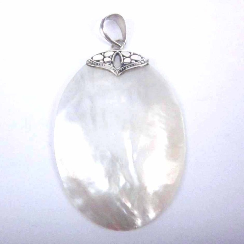 Pendant Oval MOP Shell Pendant Oval MOP Shell