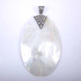 Pendant Oval MOP Shell