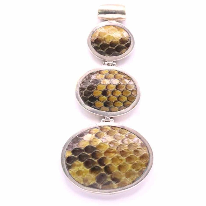 Pendant Oval Snake Skin