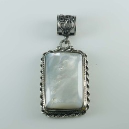 Pendant Square MOP Shell