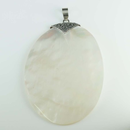 Pendant Oval MOP Shell