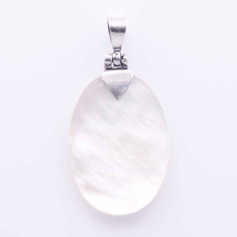 Pendant Oval MOP Shell