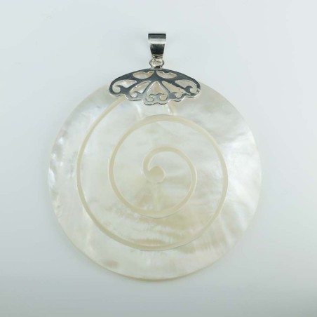 Pendant Round MOP Shell