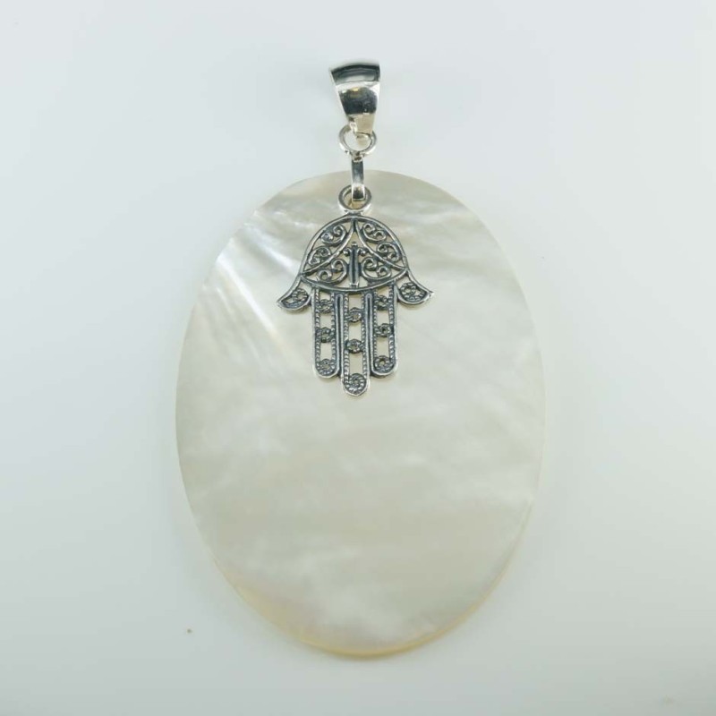 Pendant Oval MOP Shell