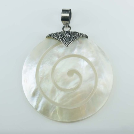 Pendant Round MOP Shell