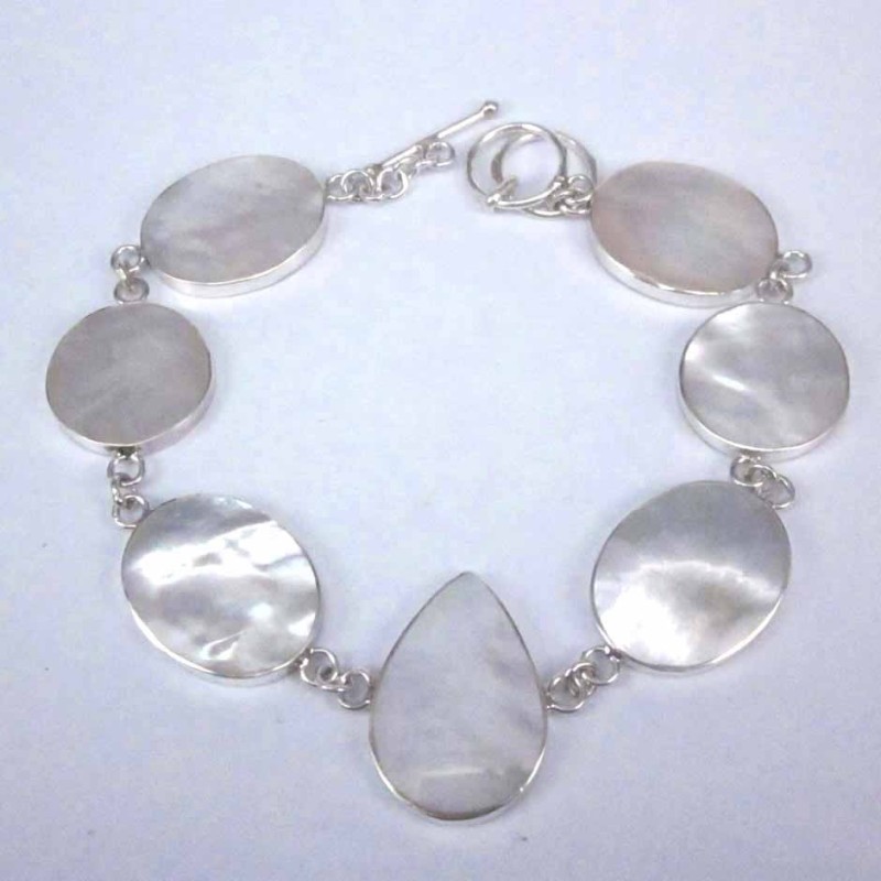 Bracelet  drop, oval MOP