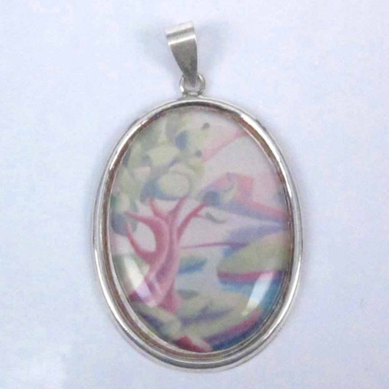 Pendant Oval 25x32mm. Image Tree