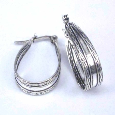 Ea Hoop 24x15x5mm. Oval Plain